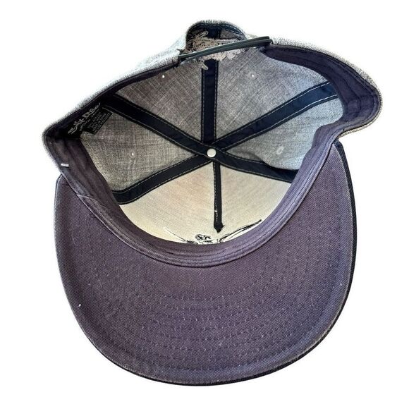 Salt Life Men's Gray Cap Beach Life Embroidered Swordfish Snapback - Picture 5 of 6